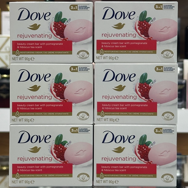 صابون انار داو کرمی قرمز جوانساز پوست حاوی عصاره انار و چای هیبیسکوس 90 گرم | Dove rejuvenating Soap (beauty cream bar with pomegranate & hibiscus tea scent) 90gr